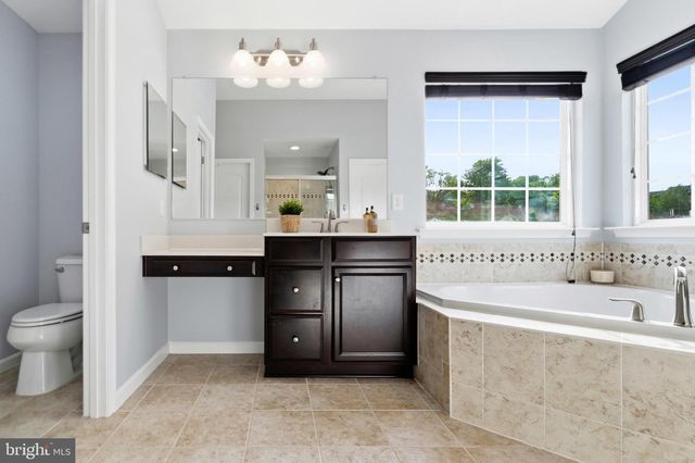8 BRADBURY WAY, Stafford, VA 22554