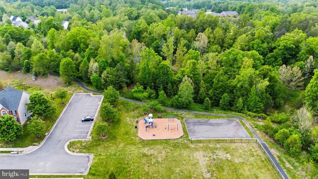 8 BRADBURY WAY, Stafford, VA 22554
