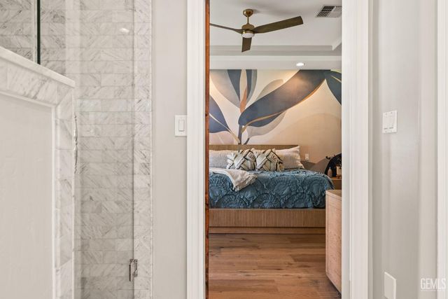 6804 Topaz Lane, Bakersfield, CA 93308