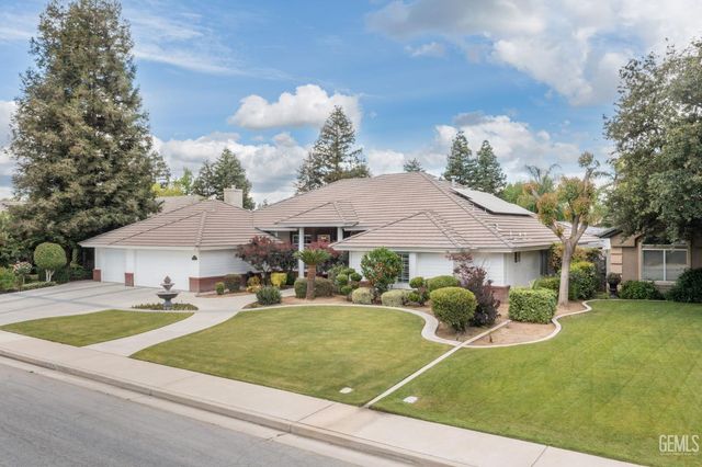 6804 Topaz Lane, Bakersfield, CA 93308