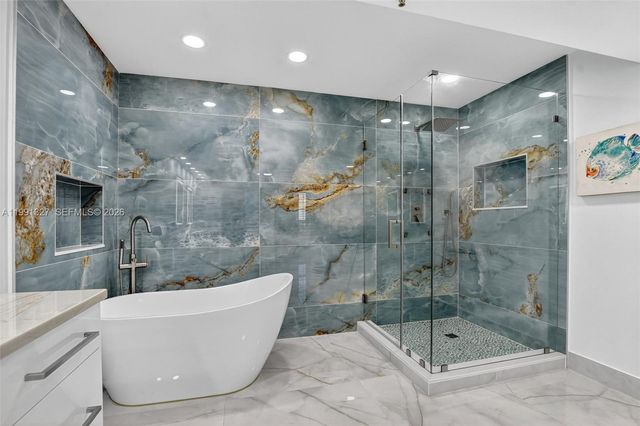 7145 Promenade Dr 702, Boca Raton, FL 33433