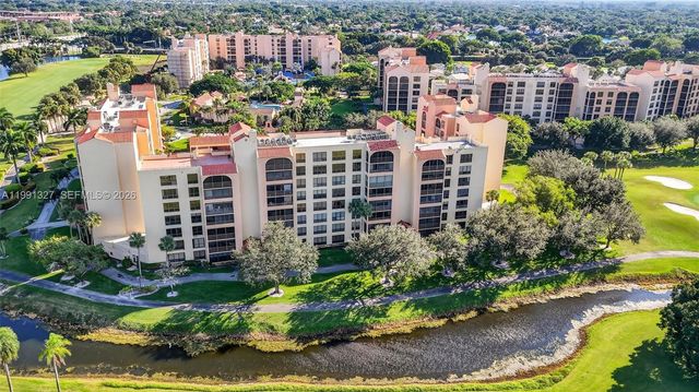 7145 Promenade Dr 702, Boca Raton, FL 33433