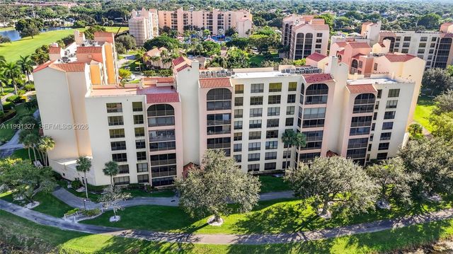 7145 Promenade Dr 702, Boca Raton, FL 33433