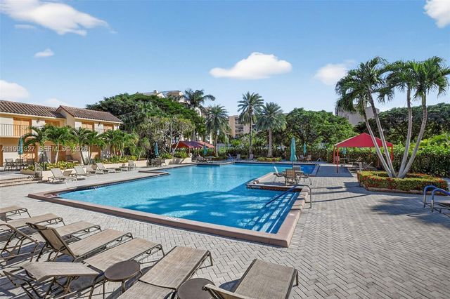 7145 Promenade Dr 702, Boca Raton, FL 33433