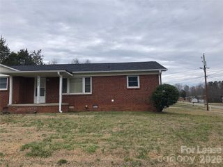 1127 Dallas Stanley Highway, Stanley, NC 28164