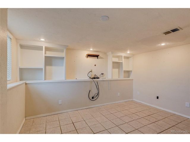 4891 S Salida Ct, Aurora, CO 80015