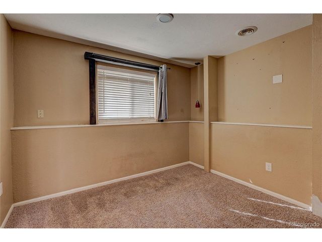 4891 S Salida Ct, Aurora, CO 80015