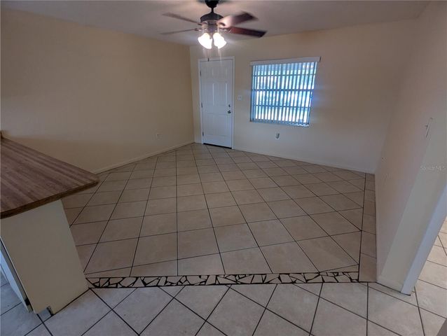 824 N SAINT CLAIR ABRAMS AVENUE, Tavares, FL 32778