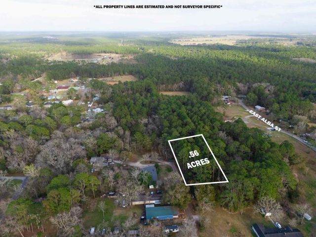 8465 Coe Street, Bayou La Batre, AL 36509