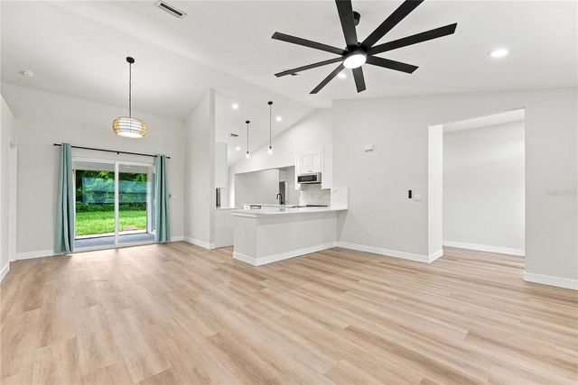 2405 APPALOOSA CIRCLE, Sarasota, FL 34240