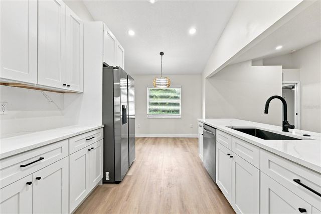2405 APPALOOSA CIRCLE, Sarasota, FL 34240