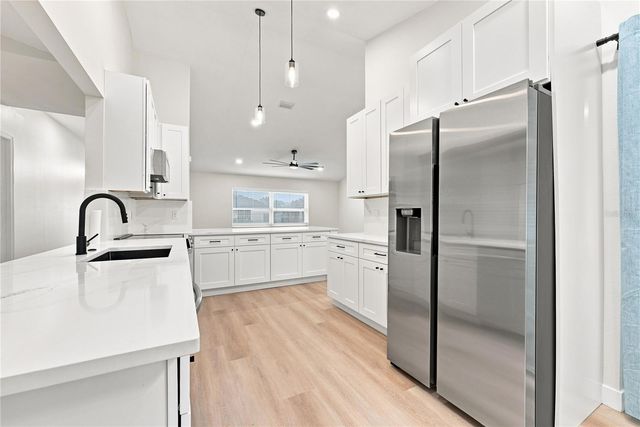 2405 APPALOOSA CIRCLE, Sarasota, FL 34240