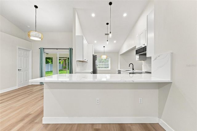 2405 APPALOOSA CIRCLE, Sarasota, FL 34240
