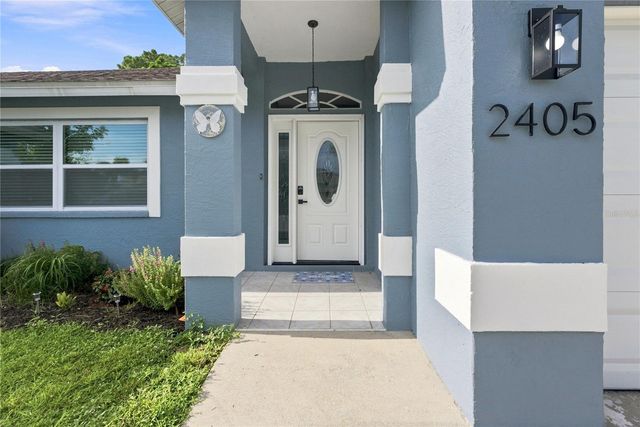 2405 APPALOOSA CIRCLE, Sarasota, FL 34240