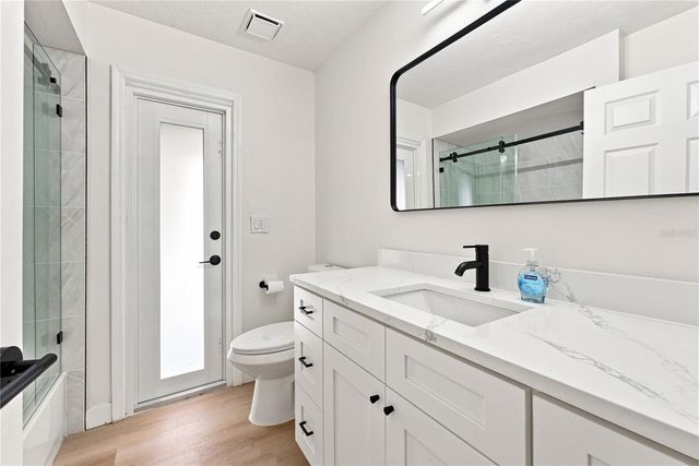 2405 APPALOOSA CIRCLE, Sarasota, FL 34240