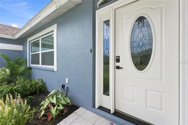 2405 APPALOOSA CIRCLE, Sarasota, FL 34240