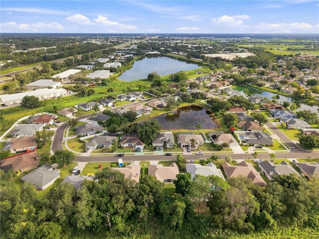 2405 APPALOOSA CIRCLE, Sarasota, FL 34240