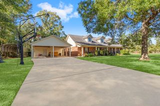 130 Country Charm, Livingston, TX 77351