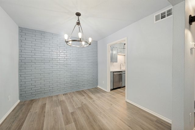 2229 Seville Court, Dalworthington Gardens, TX 76013