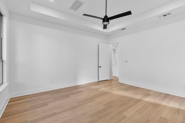 1105 Twisted Tarpley LN, Georgetown, TX 78628
