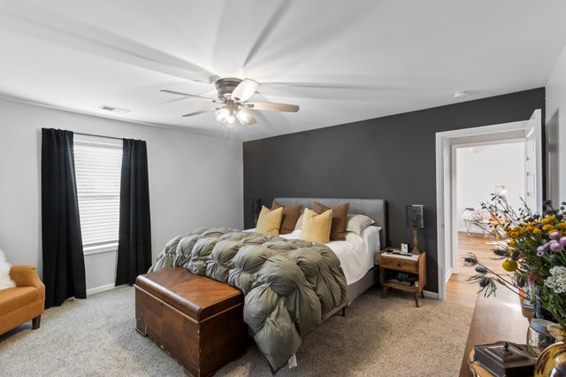 2243 Lambert Dr, Westmoreland, TN 37186