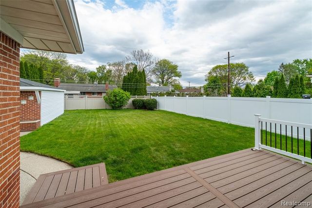 14538 Ronnie Lane, Livonia, MI 48154