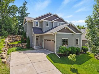 1709 Sawtooth Lane, Madison, WI 53719
