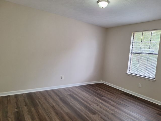 206 Fawnwood Ct, Nashville, TN 37207