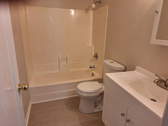 206 Fawnwood Ct, Nashville, TN 37207