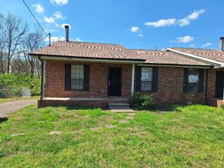 206 Fawnwood Ct, Nashville, TN 37207