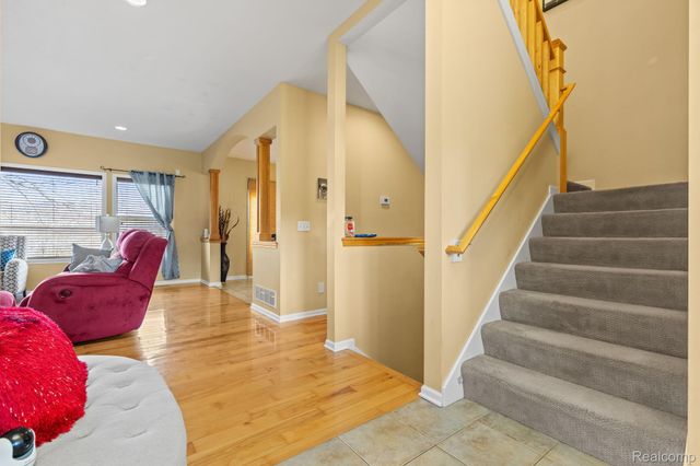 3127 Royal Hannah Drive Ne, Algoma Township, MI 49341