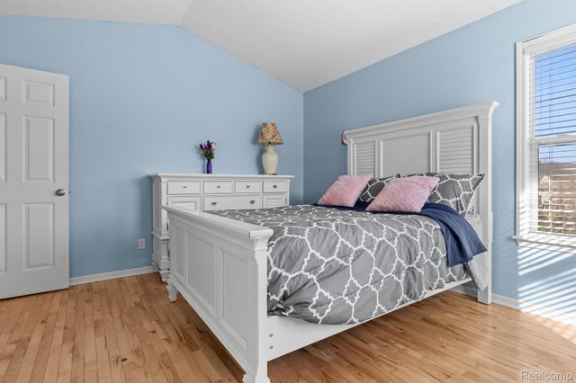 3127 Royal Hannah Drive Ne, Algoma Township, MI 49341