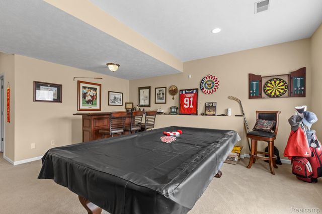 3127 Royal Hannah Drive Ne, Algoma Township, MI 49341