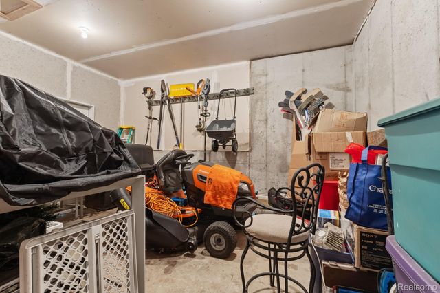 3127 Royal Hannah Drive Ne, Algoma Township, MI 49341