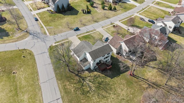 3127 Royal Hannah Drive Ne, Algoma Township, MI 49341