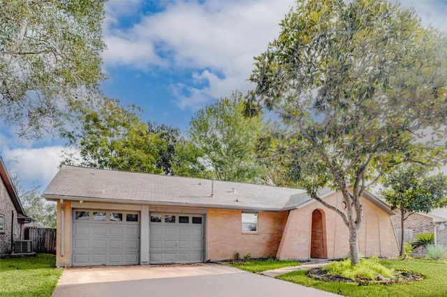 15531 Edenvale Street, Friendswood, TX 77546