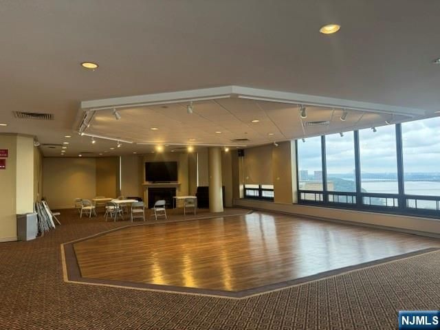 900 Palisade Avenue 20A, Fort Lee, NJ 07024