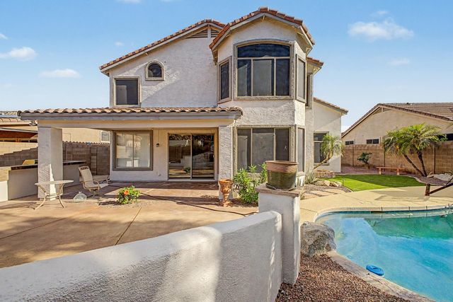 6772 W Sonnet Drive, Glendale, AZ 85308