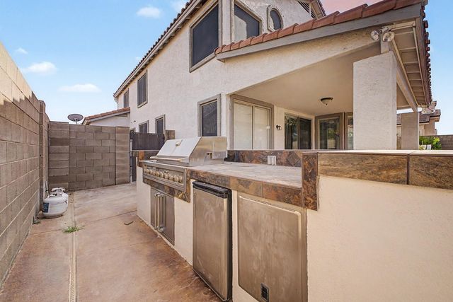 6772 W Sonnet Drive, Glendale, AZ 85308