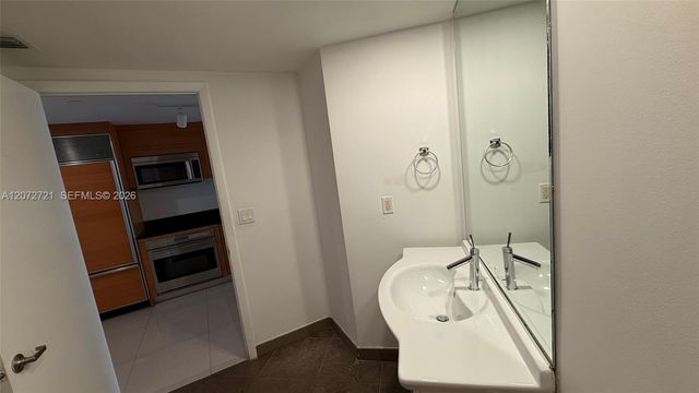475 Brickell Avenue 4408, Miami, FL 33131