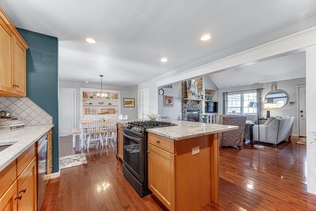 1806 Washington Street, Valparaiso, IN 46383