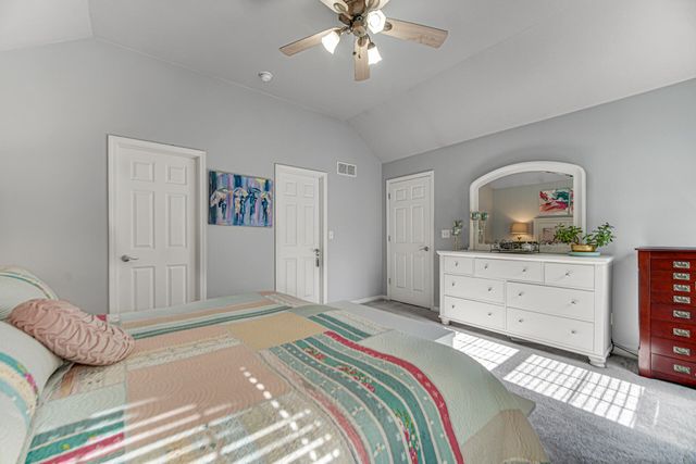 1806 Washington Street, Valparaiso, IN 46383