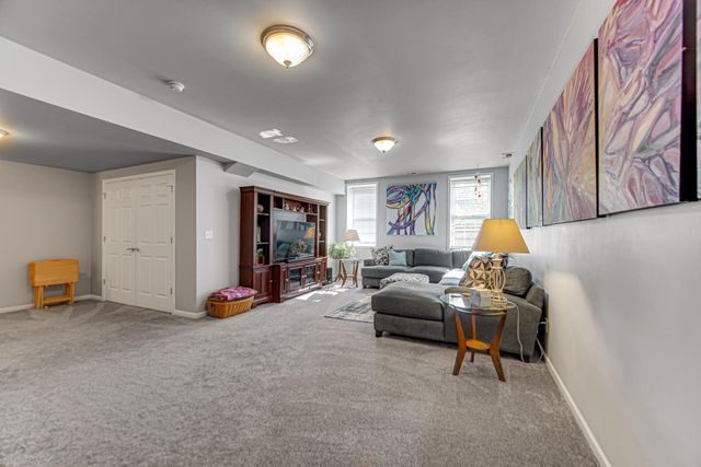 1806 Washington Street, Valparaiso, IN 46383