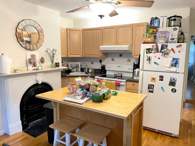 81 E Brookline St 1, Boston, MA 02446
