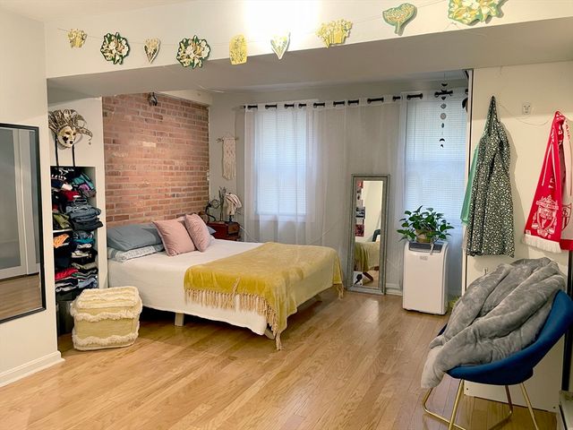 81 E Brookline St 1, Boston, MA 02446