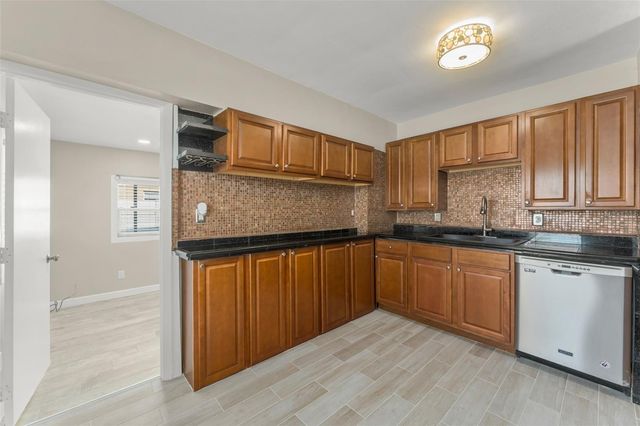 7727 PERUGIA AVENUE, Orlando, FL 32819