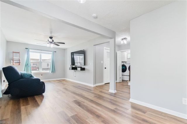 1721 Joplin LN, Virginia Beach, VA 23464