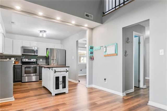 1721 Joplin LN, Virginia Beach, VA 23464