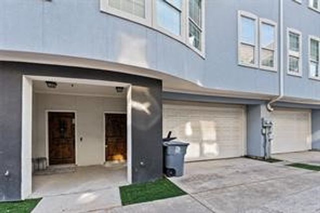 2316 Stutz Drive B2, Dallas, TX 75235