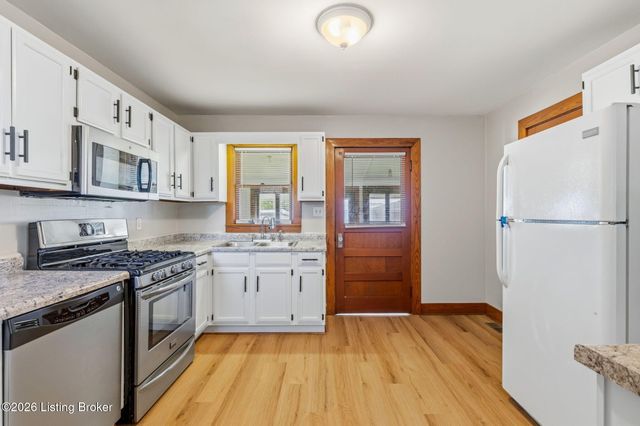 3314 Bank St, Louisville, KY 40212